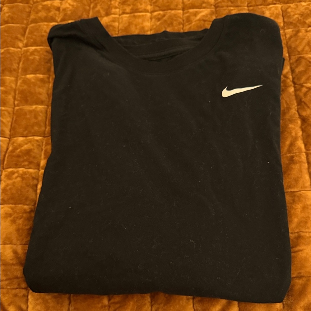 💥3/$20 Nike Black T-Shirt with White Swoosh Logo
